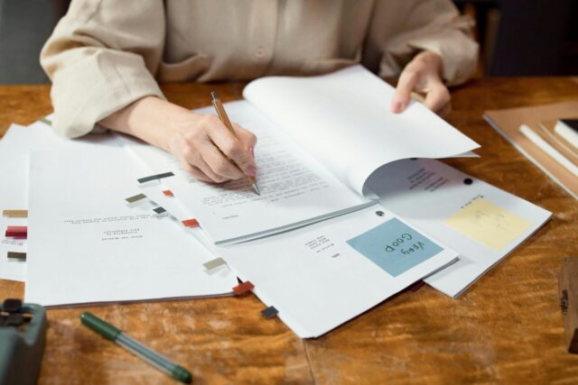 how to structure a research paper Qurtuba Circle guide